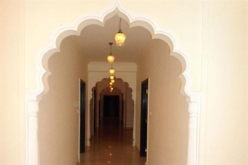 Hotel Malak Mahal Palace 자이푸르 외부 사진